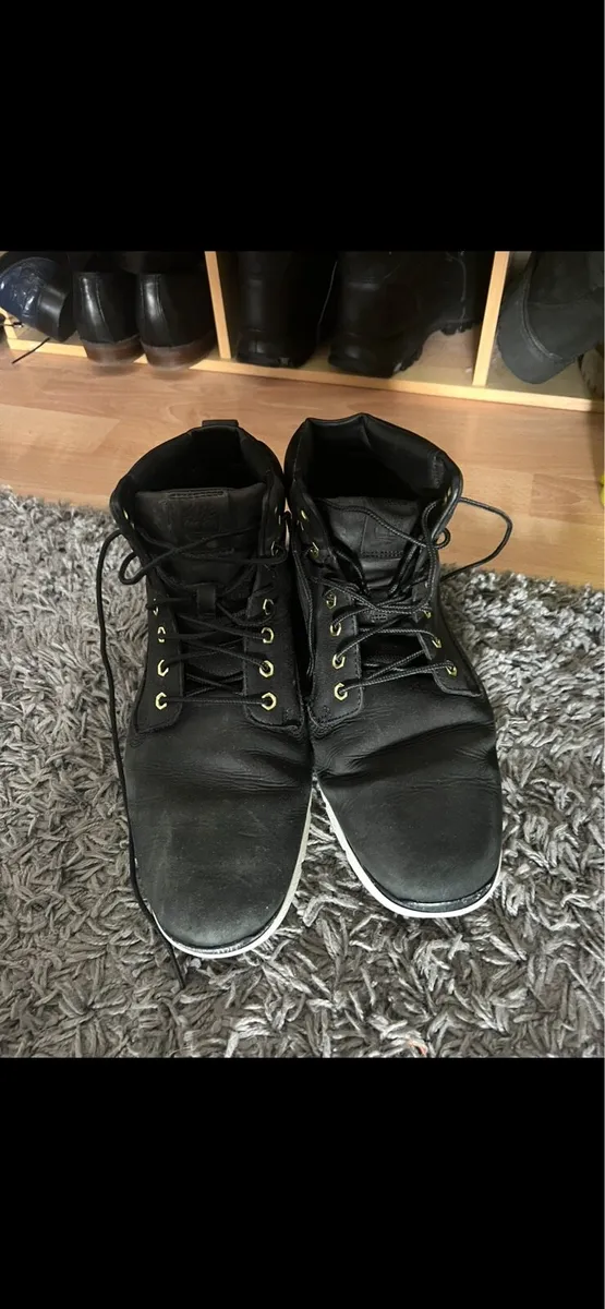 Timberland boots size 10uk - Image 2