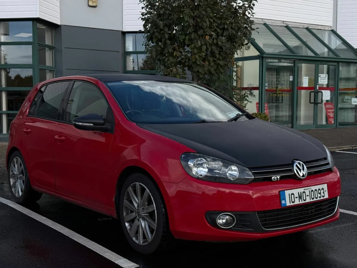 Volkswagen Golf 2.0 tdi 2010 - €3500 new NCT - Image 1