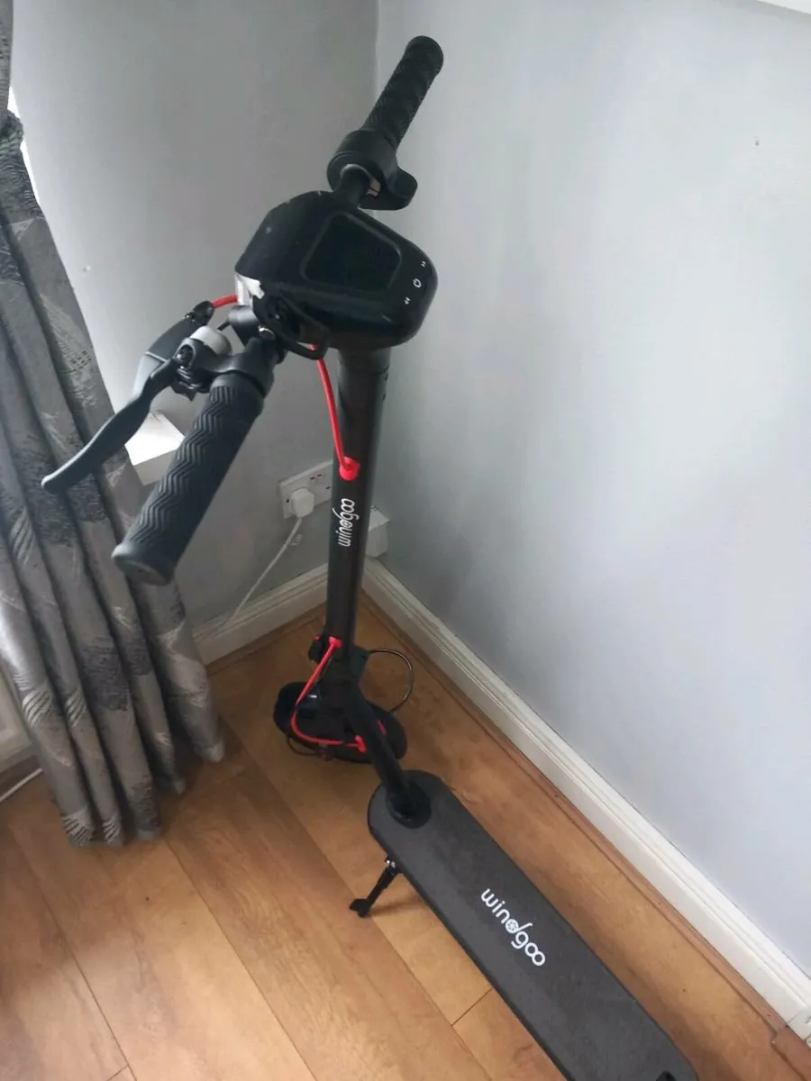 Escooter - Image 1
