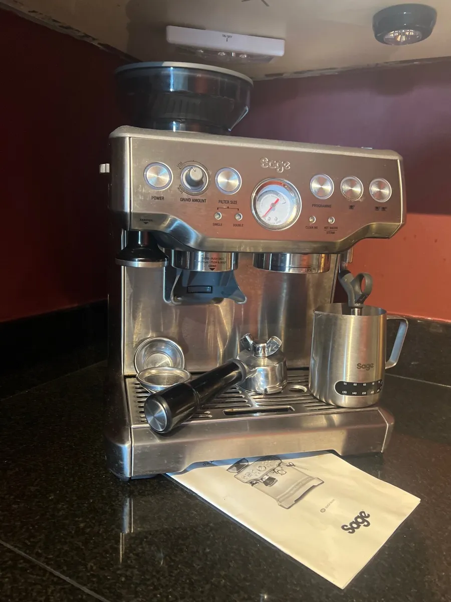 Sage Barista Express coffee machine - Image 1