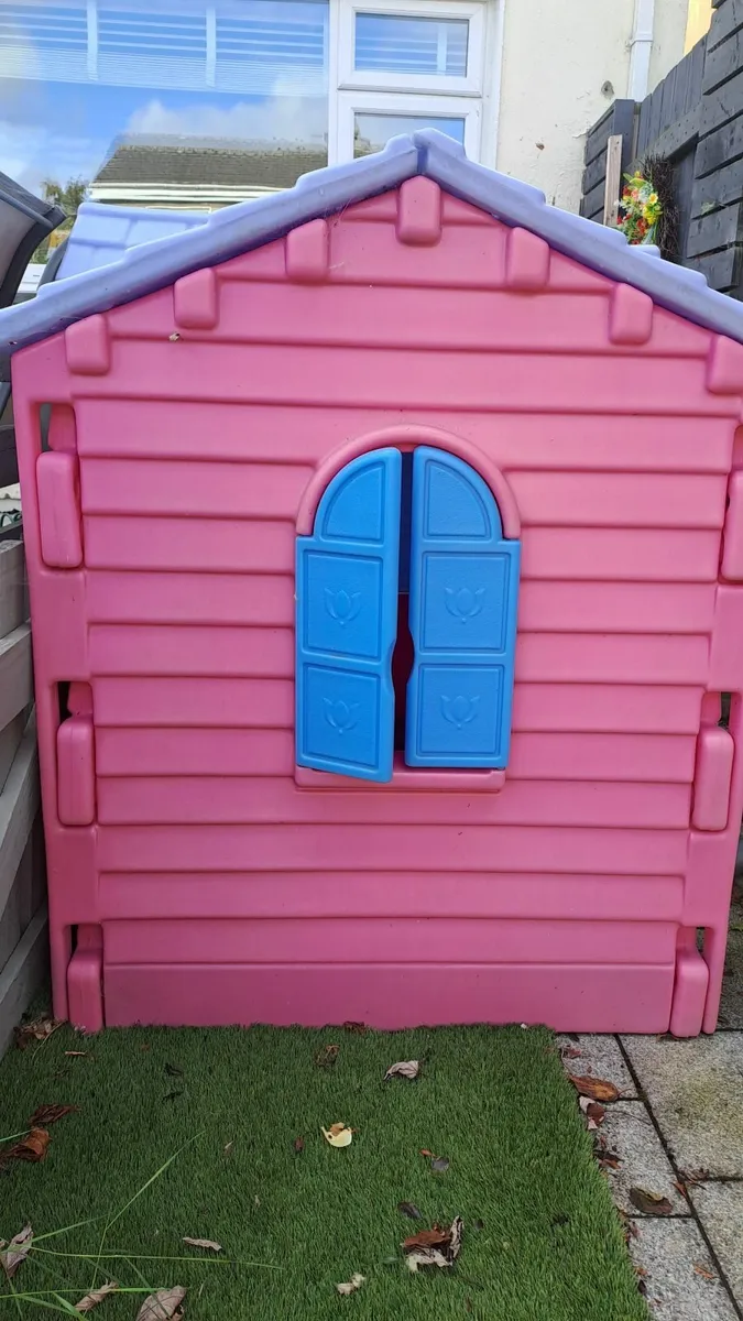 Little Tikes Pink and Purple play house - Image 3