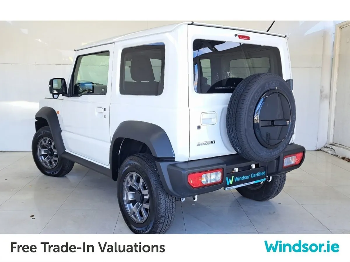 Suzuki Jimny Sierra 4x4 Auto - Image 4