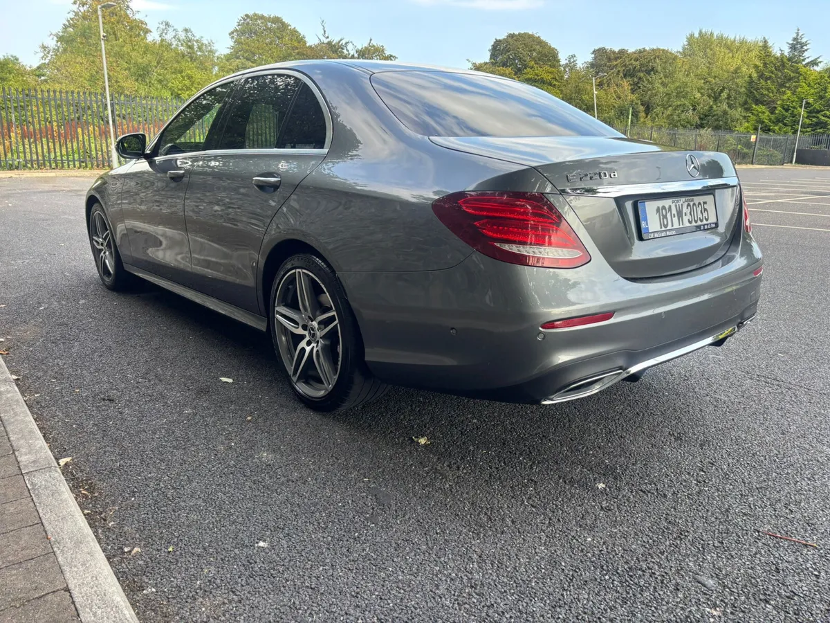 Mercedes-Benz E-Class 2018 E220 D AMG LINE 4DR AUT - Image 4