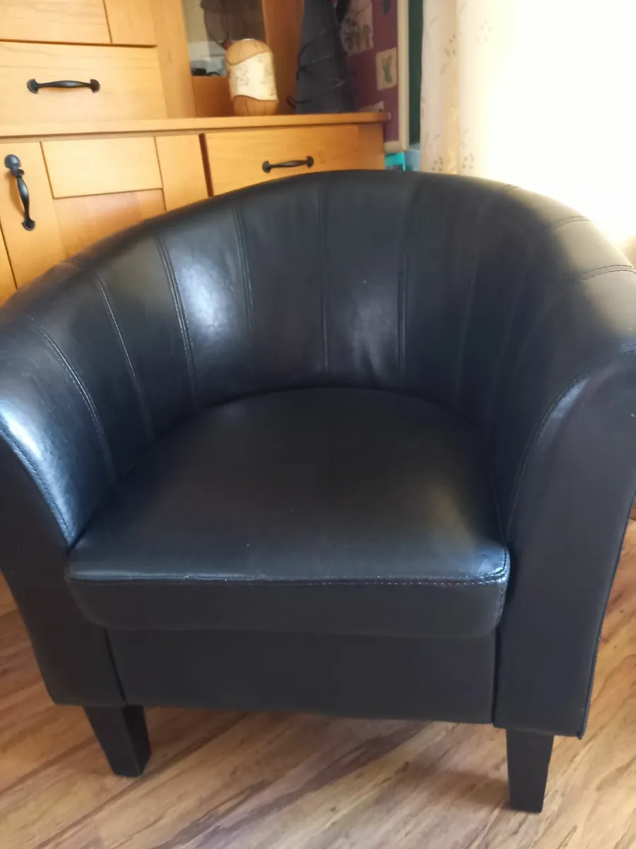 Armchairs - Image 1