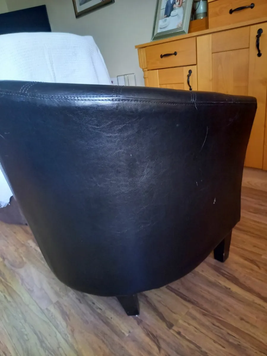 Armchairs - Image 2