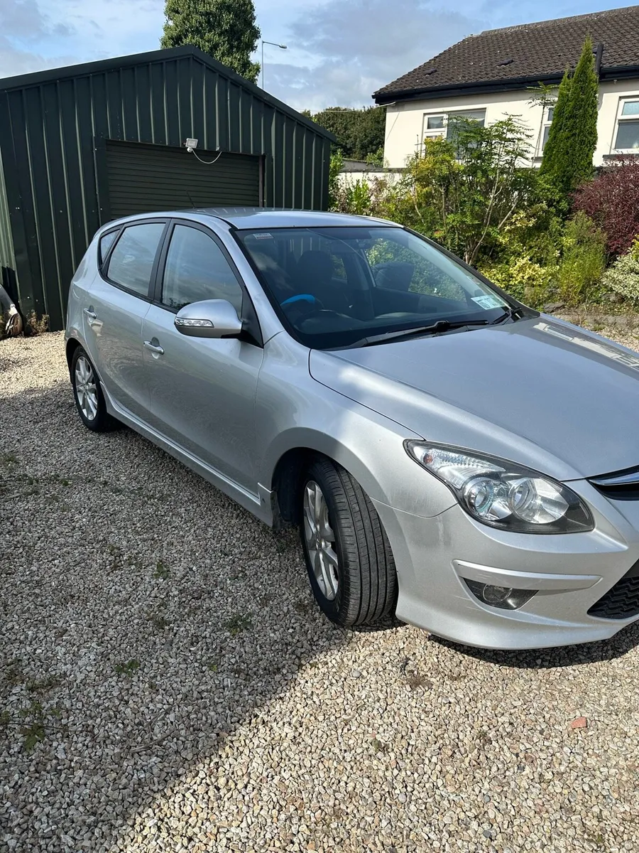 Hyundai i30 1.6L Diesel (just passed NCT) & taxed - Image 3