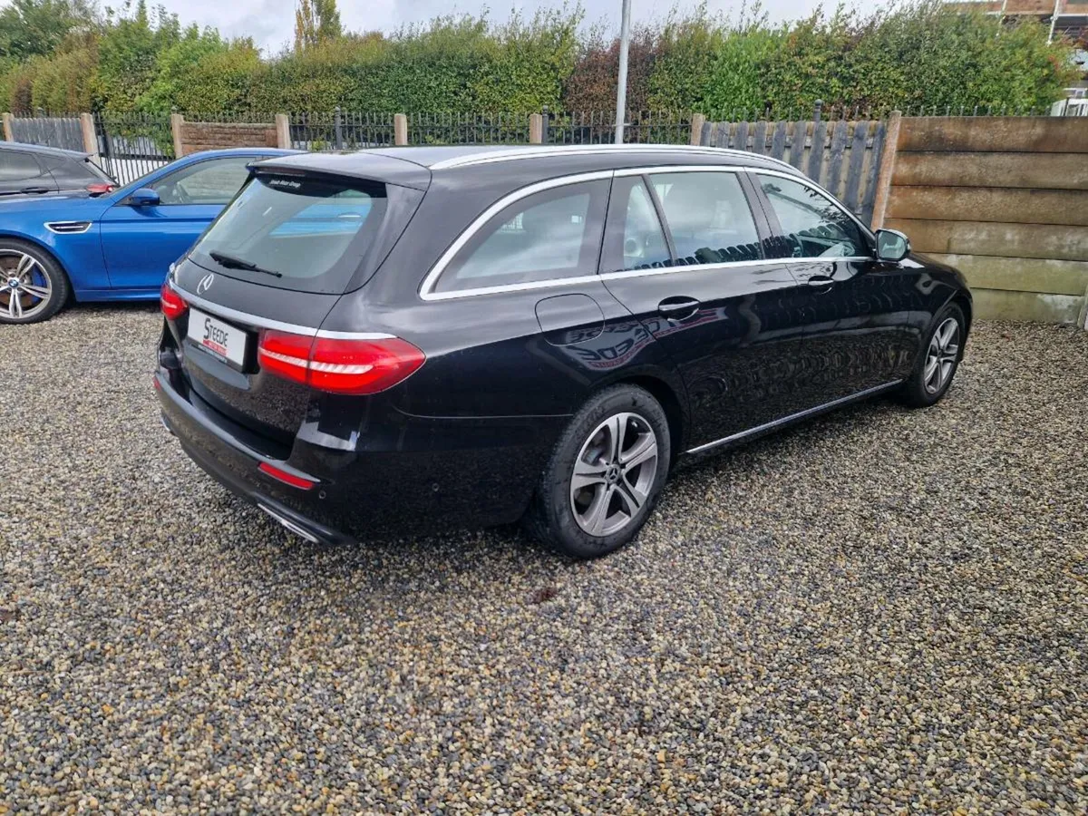 191 Mercedes-Benz E220 CDI SE Estate - Image 4