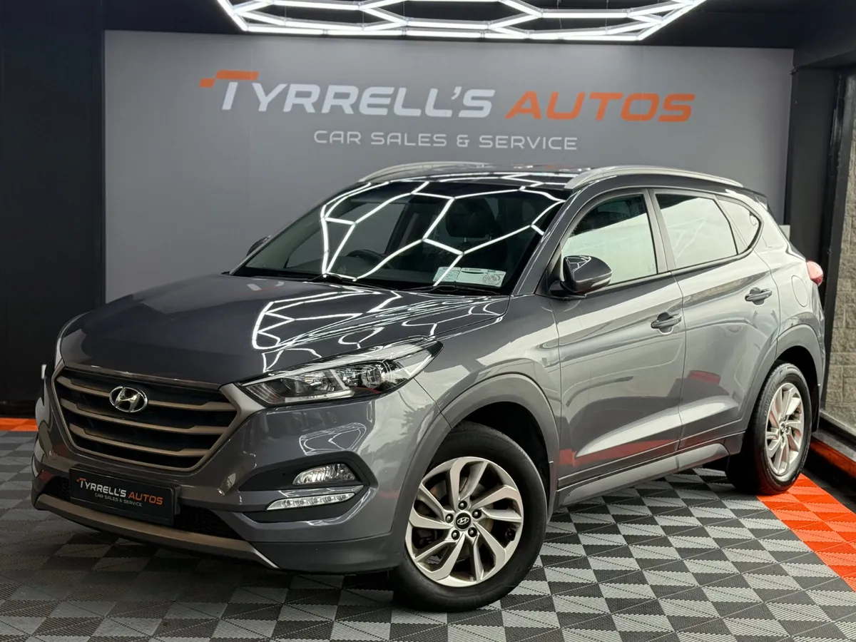 Hyundai Tucson 1.7D Executive "LOW KMS" 2016 - Image 3