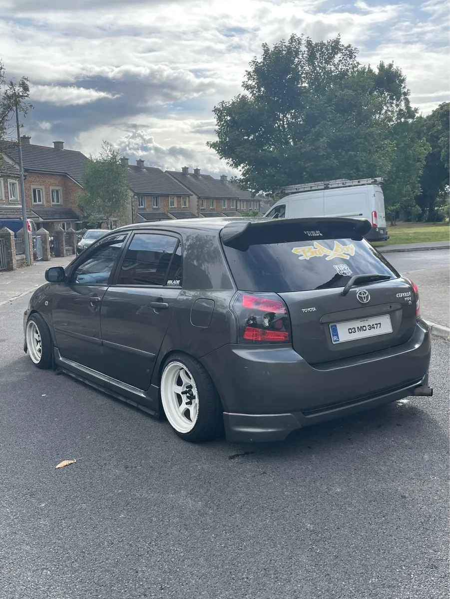E12 Corolla - Image 2