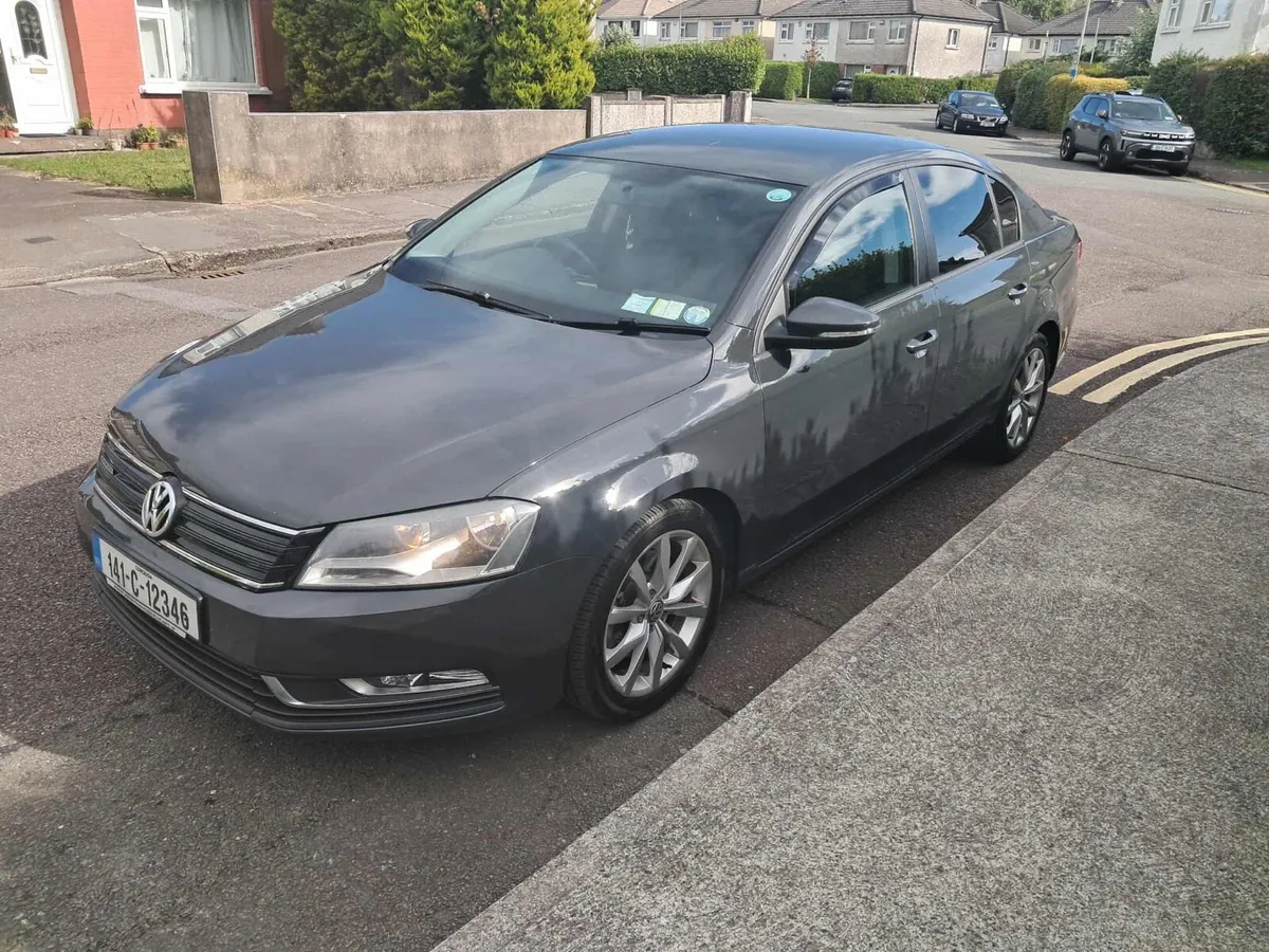 Volkswagen Passat - Image 3
