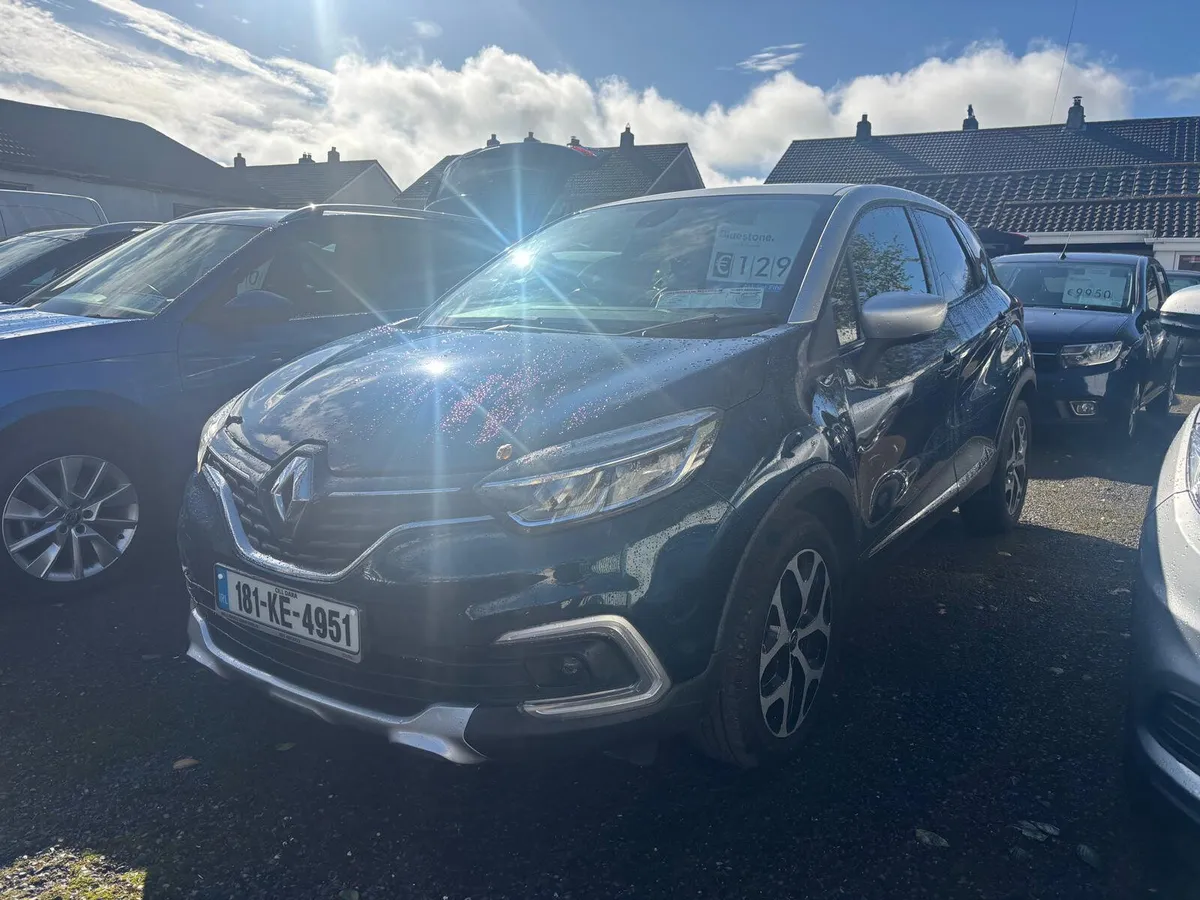 Renault Captur 2018  SIGNATURE  X  LOW  MILEAGE - Image 2