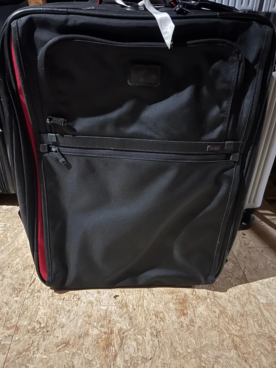 Tumi  suitcase - Image 1