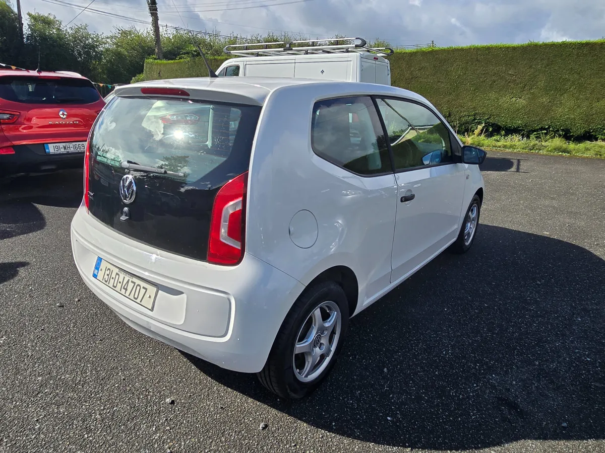131 Volkswagen up! 1 Liter Nct 07-26 - Image 3