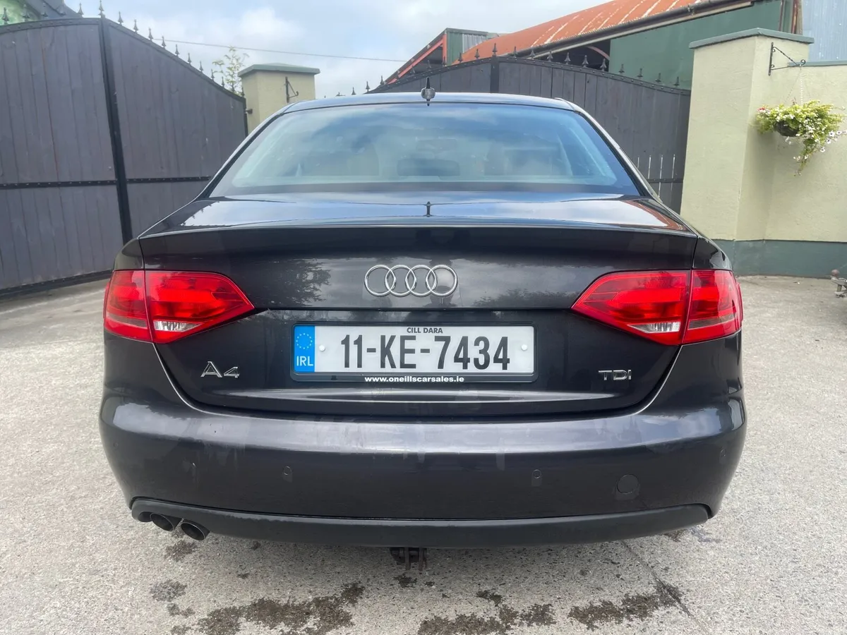 Audi A4 2011 - Image 4
