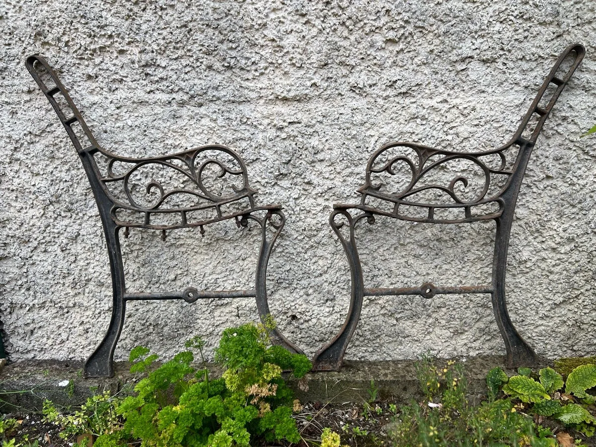 Antique ends for children’s garden bench - Image 2