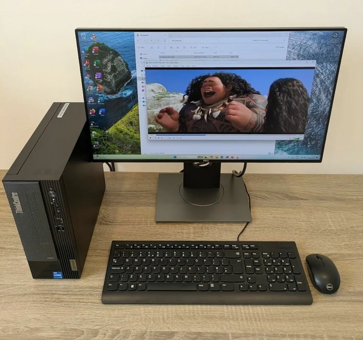 Win11 PC 12th Gen Intel CPU Office 21 24" 16GB RAM - Image 1