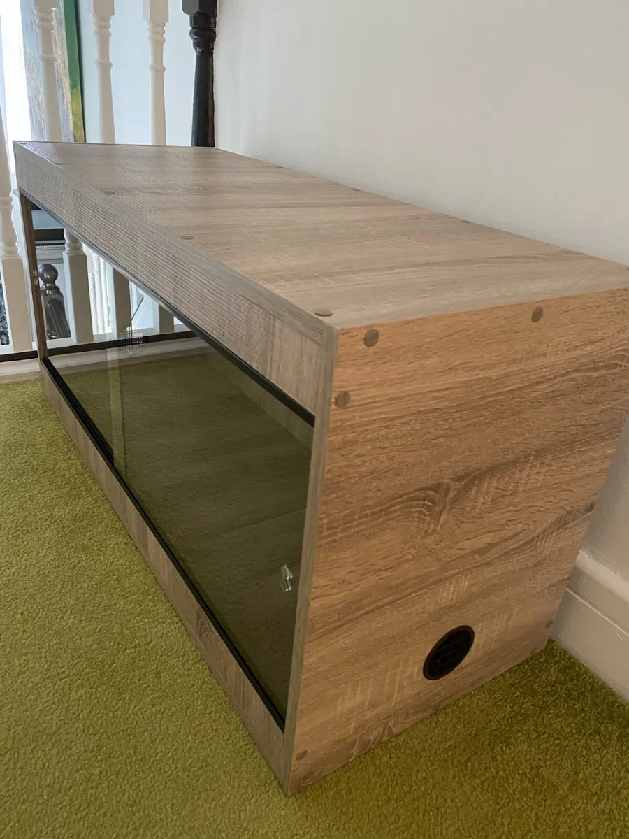 Vivarium/Terrarium - Image 4