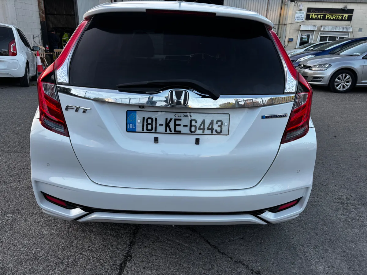 2018 Honda Fit *Only39.5k miles* Nct 2027 - Image 4