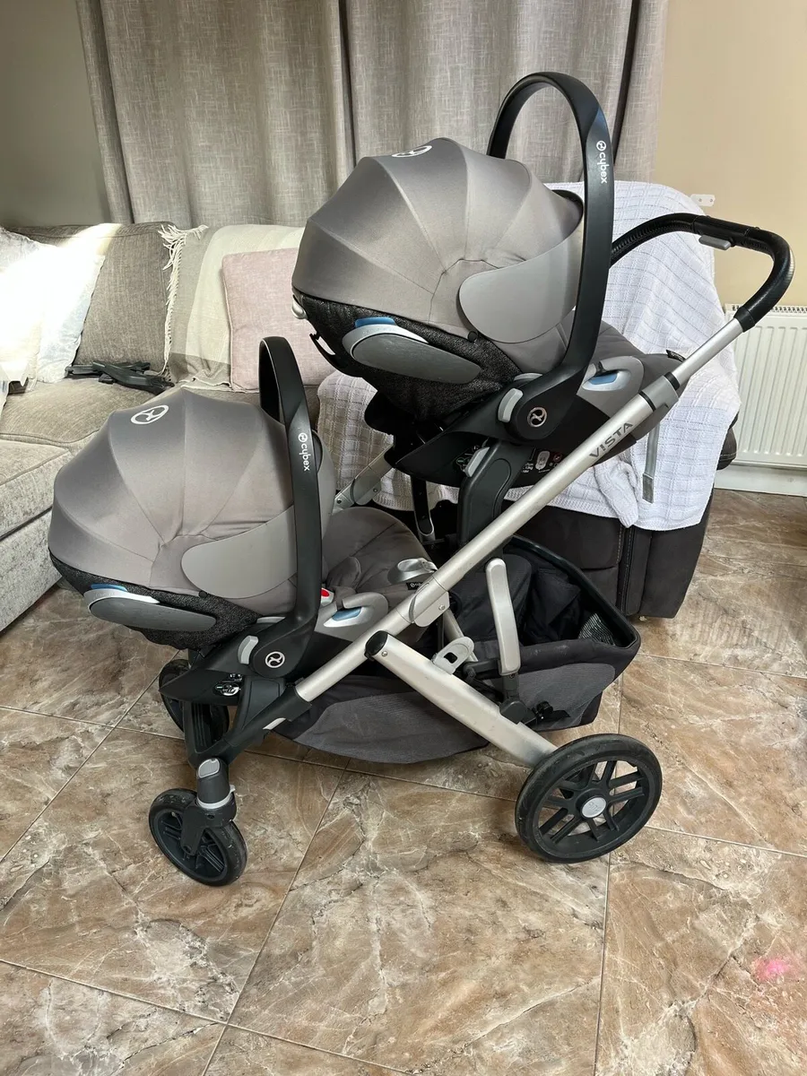 Uppababy Vista V2 Travel System - Image 4