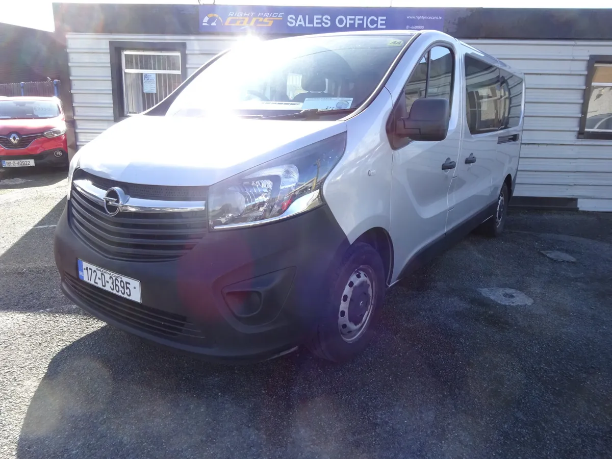 OPEL VIVARO NINE SEATER COMBI LOW MILEAGE - Image 3