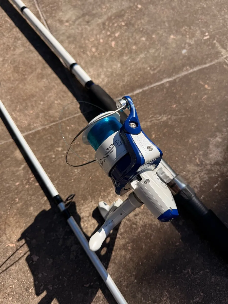 Fishing Rod + Extras - Image 3