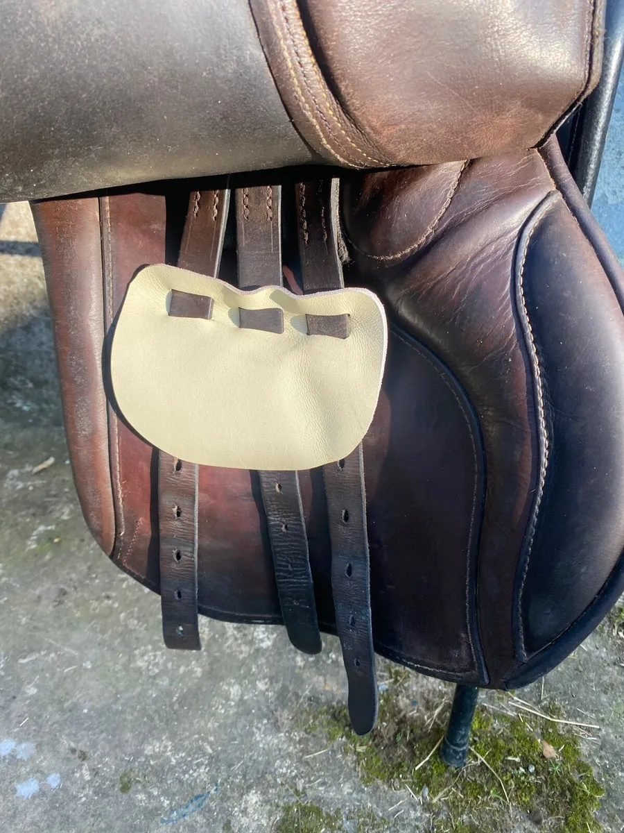 17” Charles mountford brown Leather saddle - Image 2