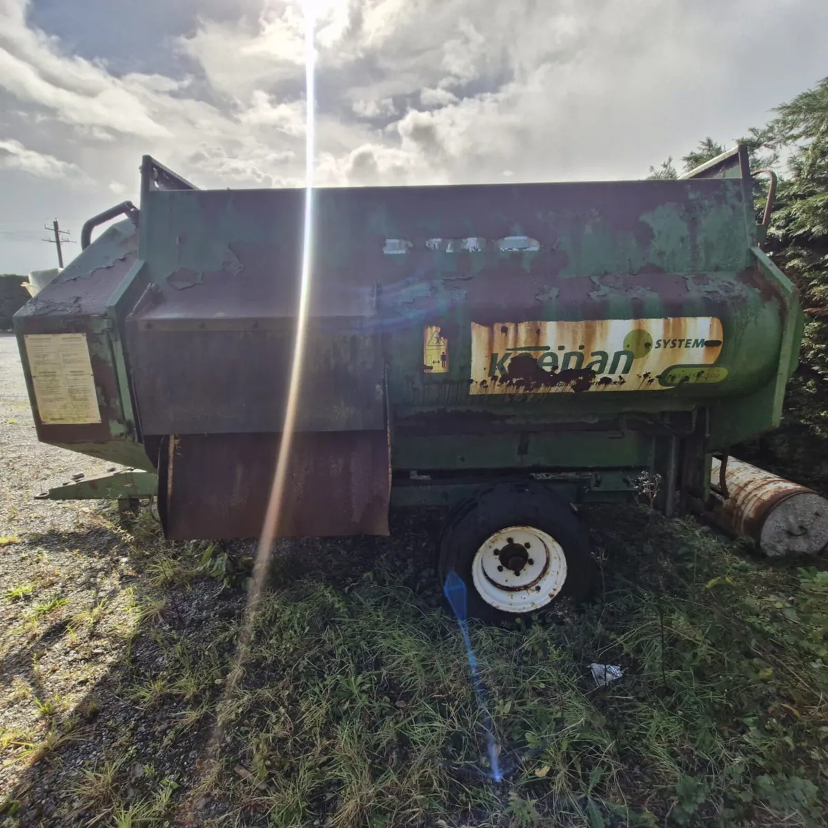 Keenan Diet Feeder - Image 4