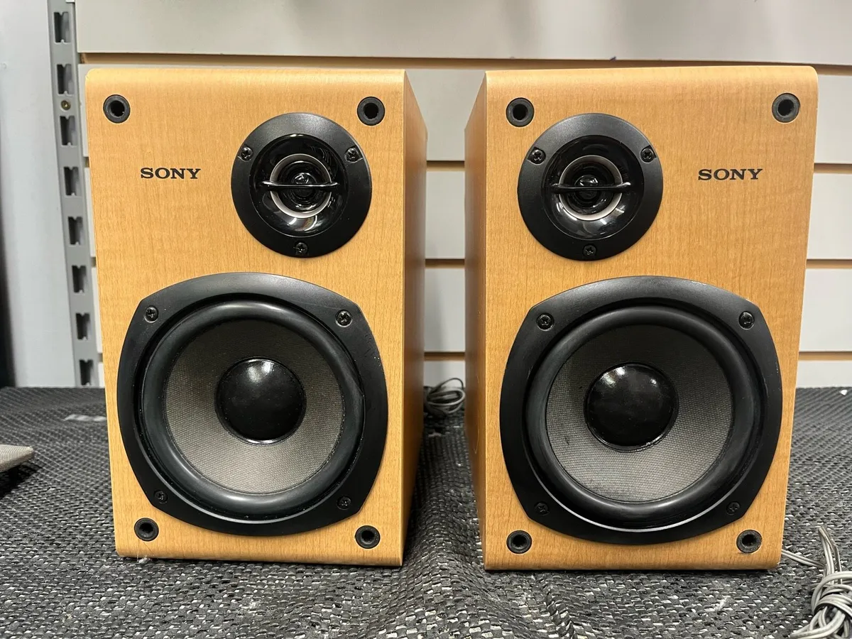 Sony Speakers Pair - Image 1