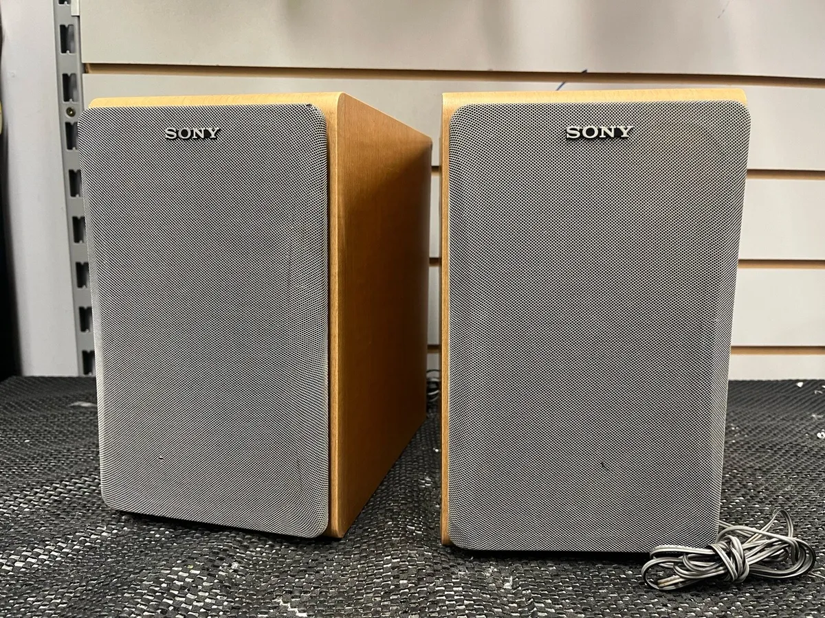 Sony Speakers Pair - Image 2