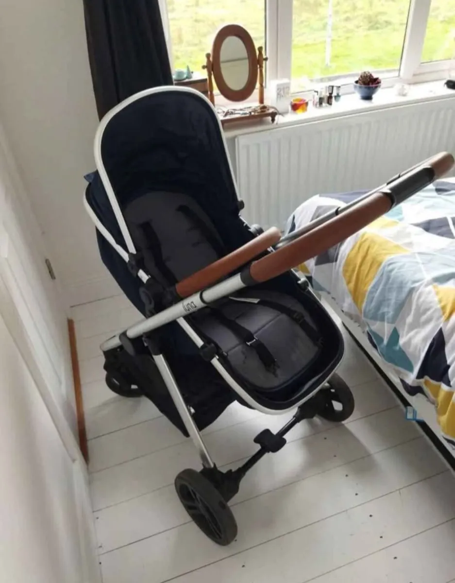 Babylo Travel System - Image 1