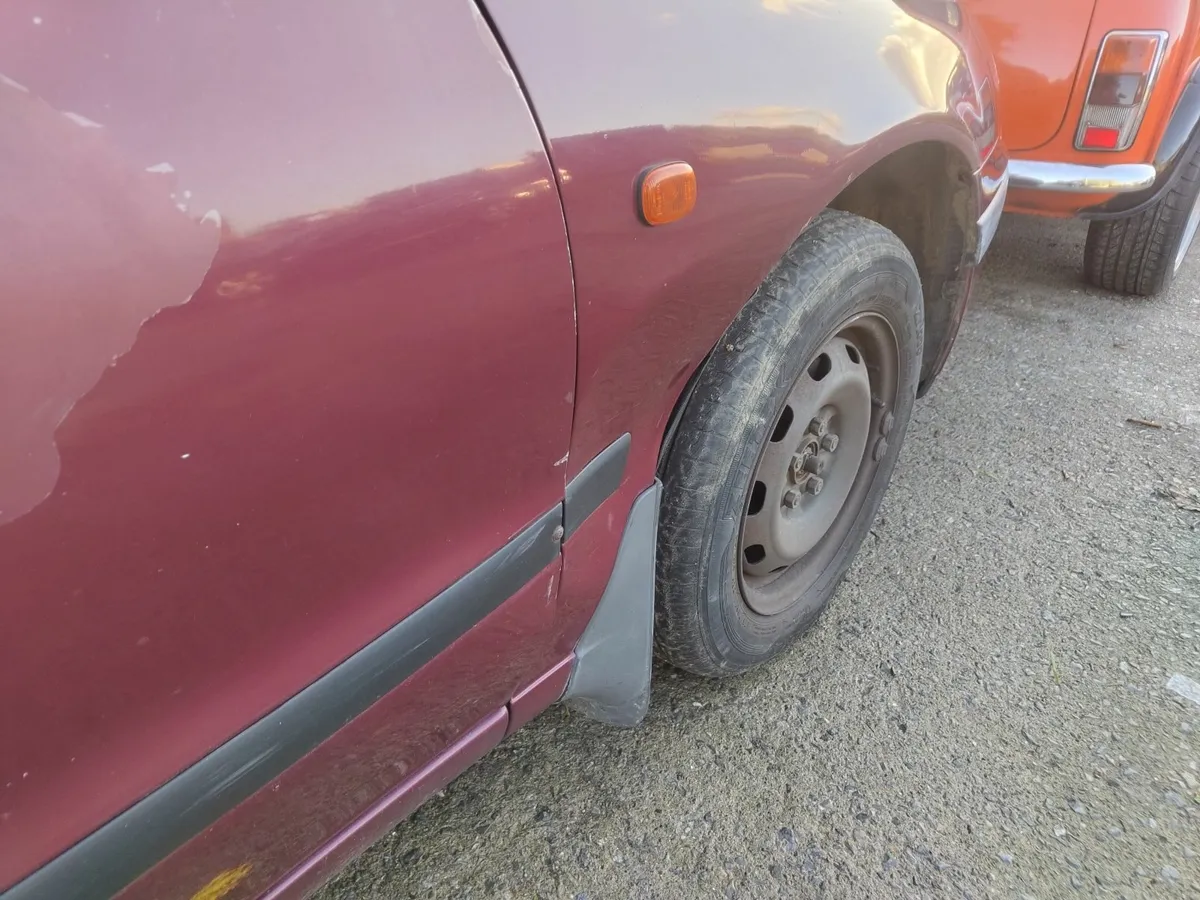 Toyota Carina 1997 - Image 1