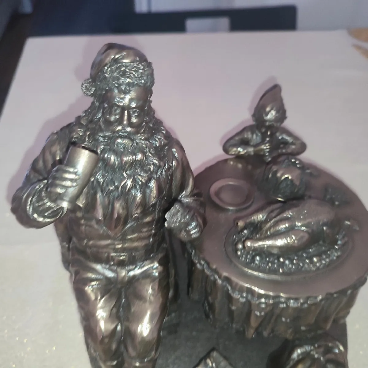 Rare Genesis Figurine Santa's Feast 2017 Superb /c - Image 2