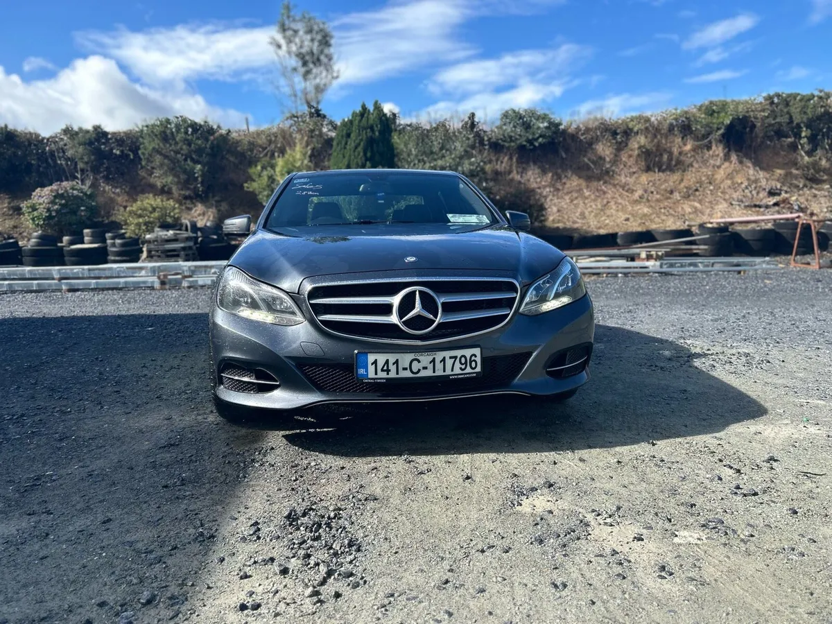 2014 Mercedes E class 220 diesel - Image 2