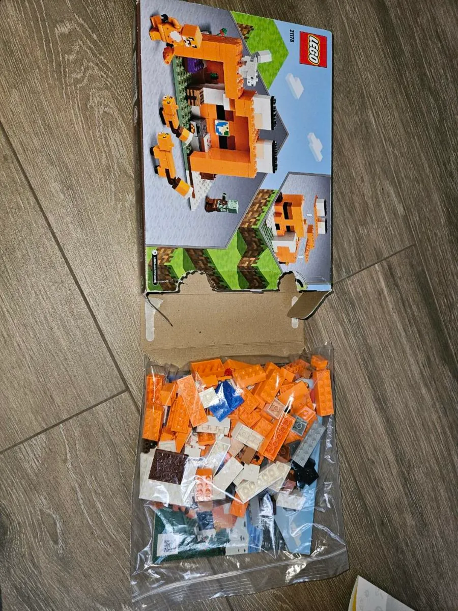 Lego Minecraft - Image 2