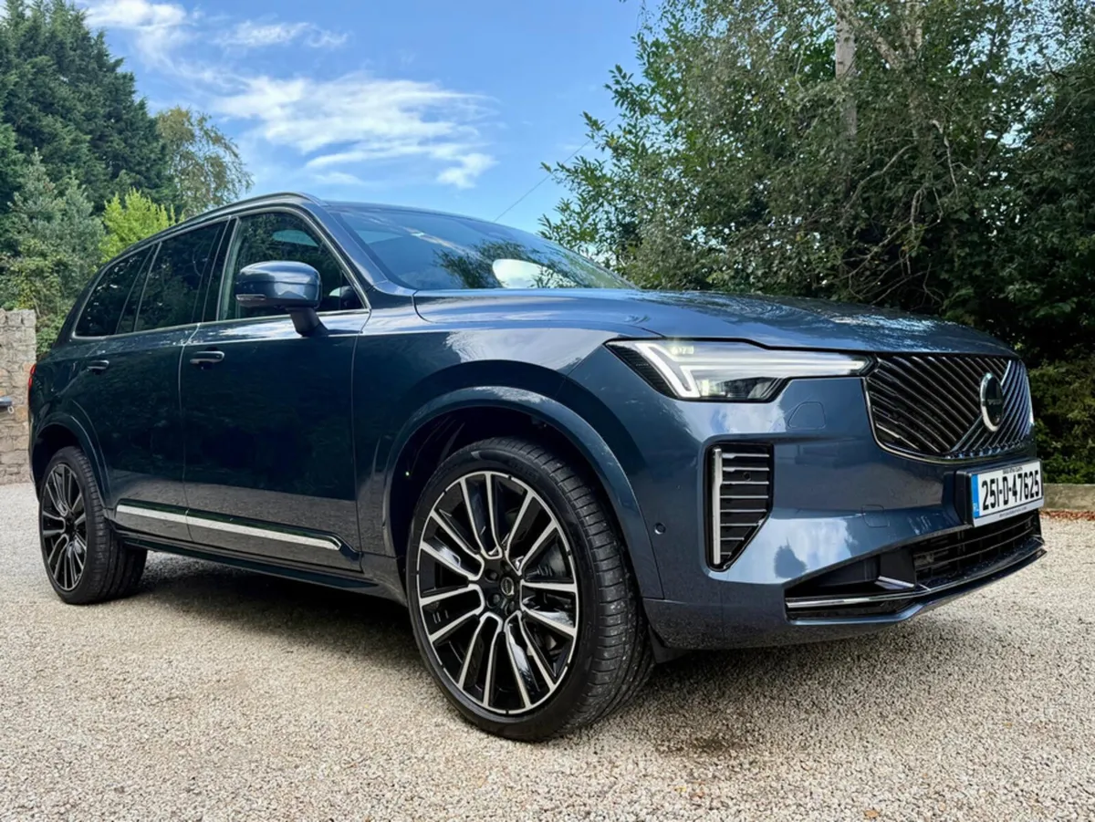 Volvo XC90 ULTRA T8 *Massage Seats…Bowers and Wilk - Image 1