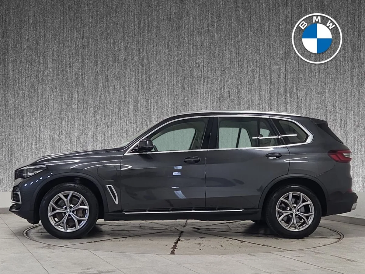 BMW X5 Xdrive45e Xline - Image 3