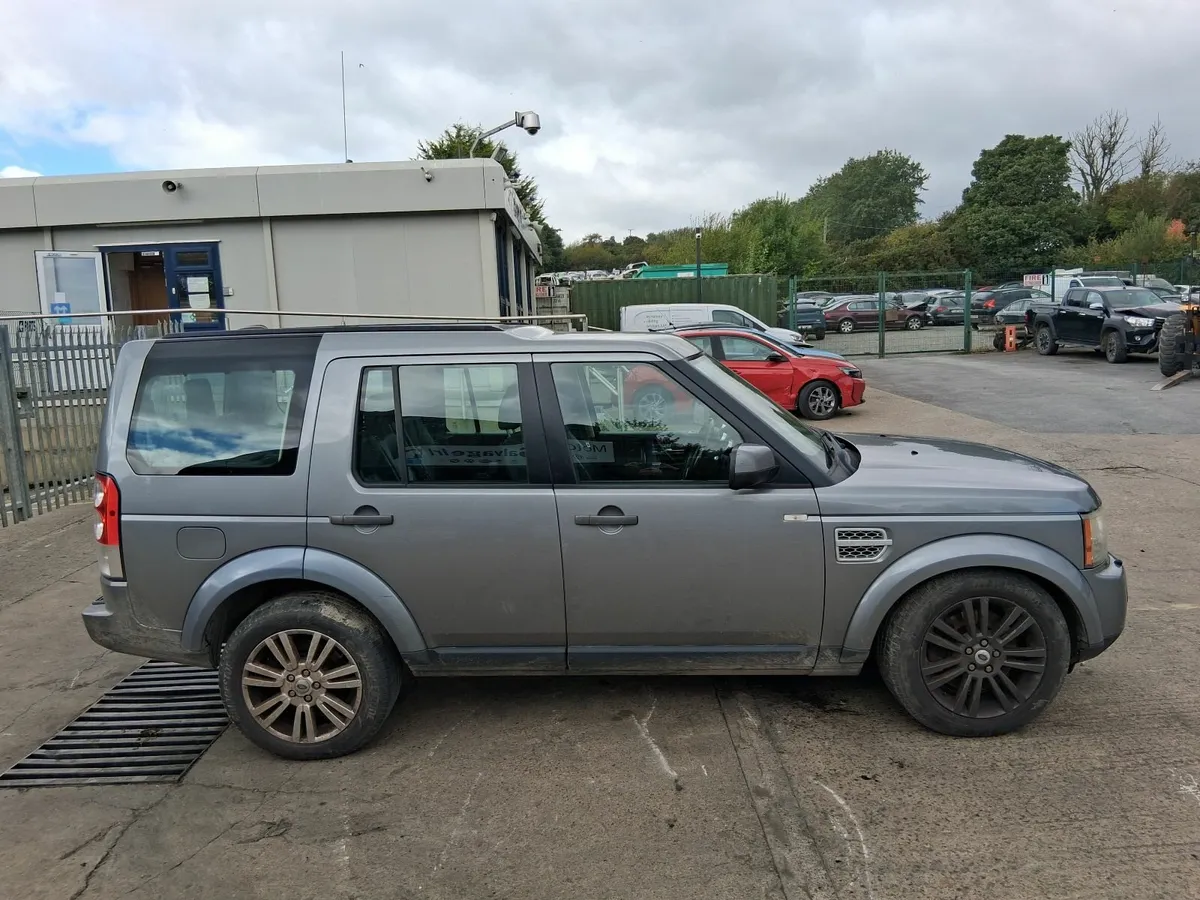 2012 LANDROVER DISCOVERY 3LTR auto (for parts only - Image 3
