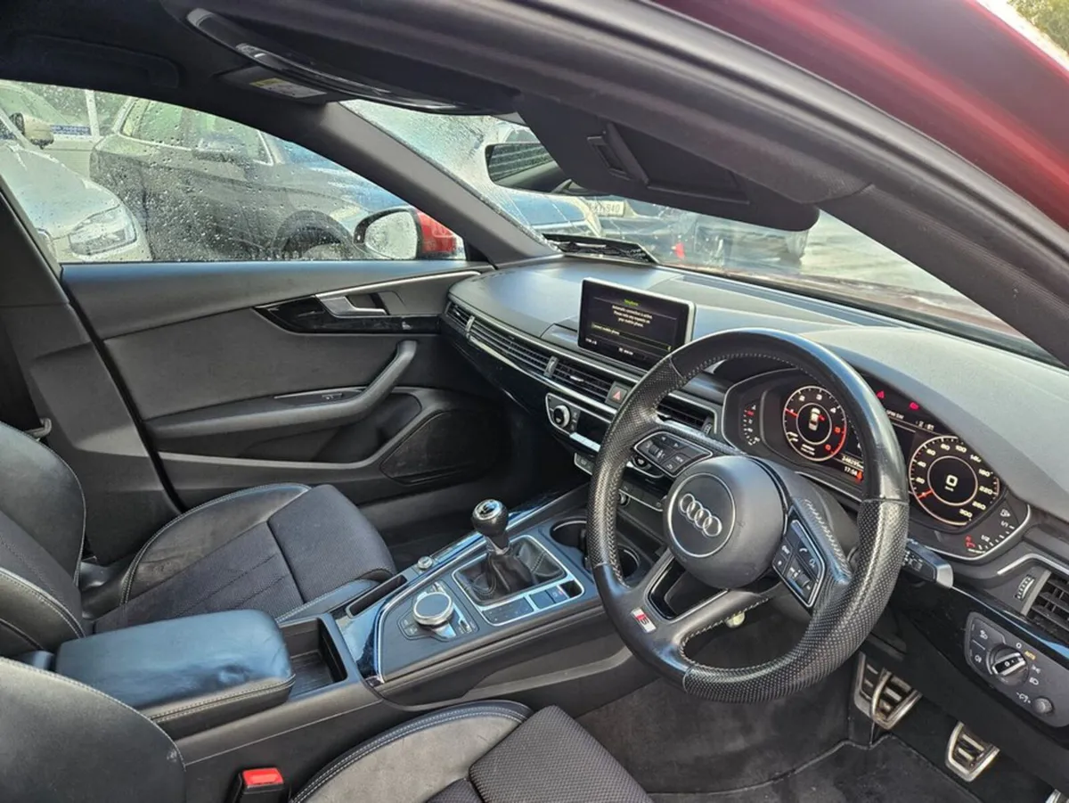Audi A4 2.0 TDI S Line Ultra (150) - Image 2