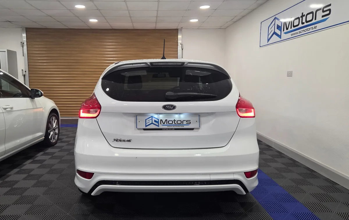182 Ford Focus ST Line 1.5 TDCI = Appearance Pack - Image 3
