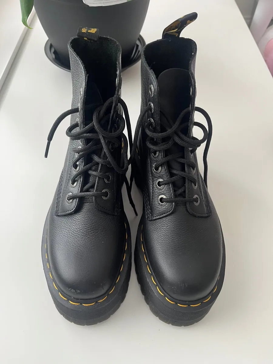 Dr. Martens 1460 Max - Image 3