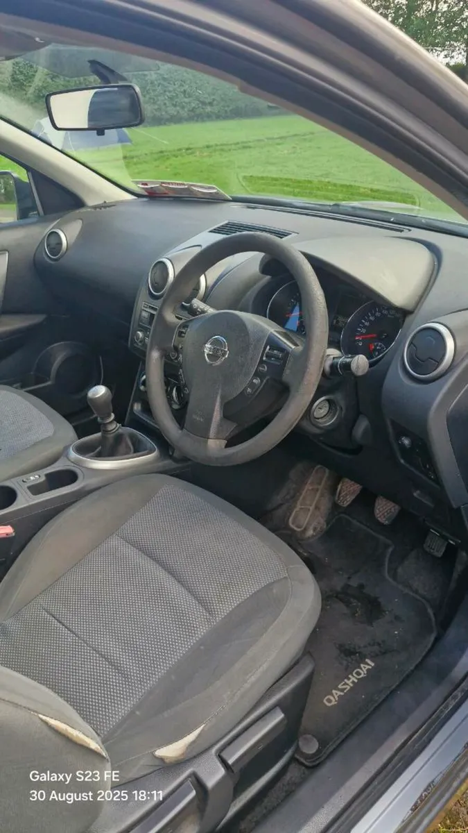 Car - Image 4