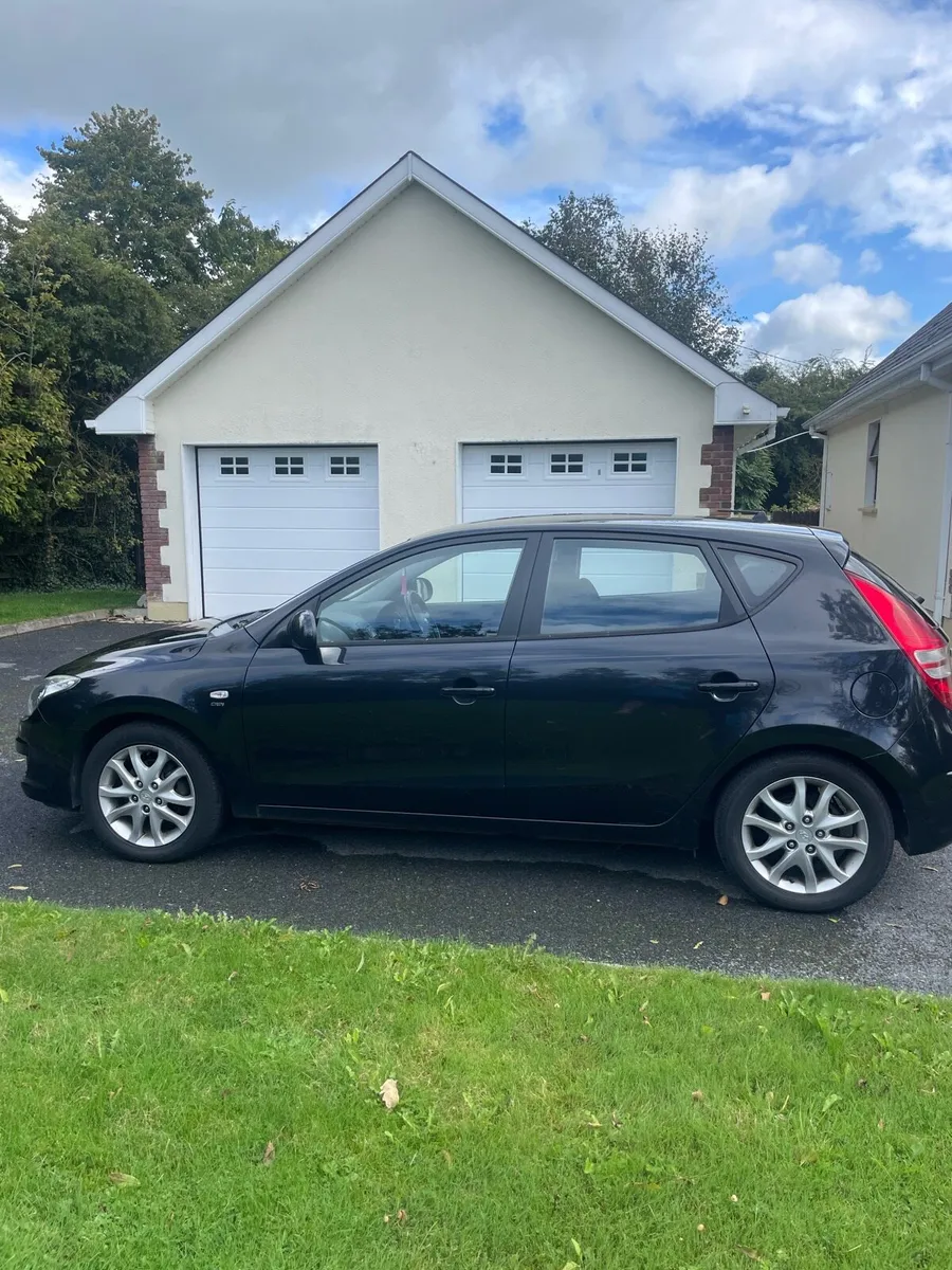 Hyundai i30 - Image 2