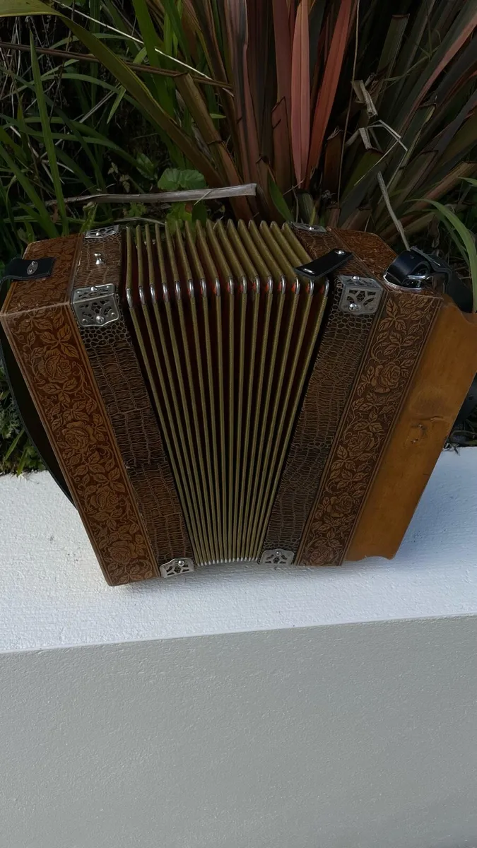 Vintage Koch (Hohner) Accordion D/D# - Image 3