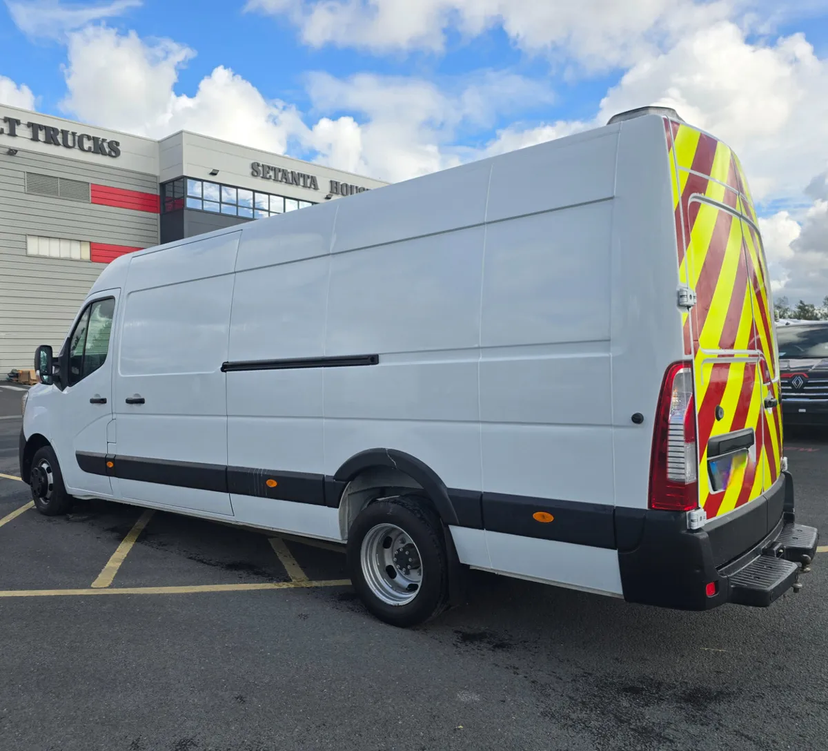 2024 Renault Master L4H2 RTWD - Image 3