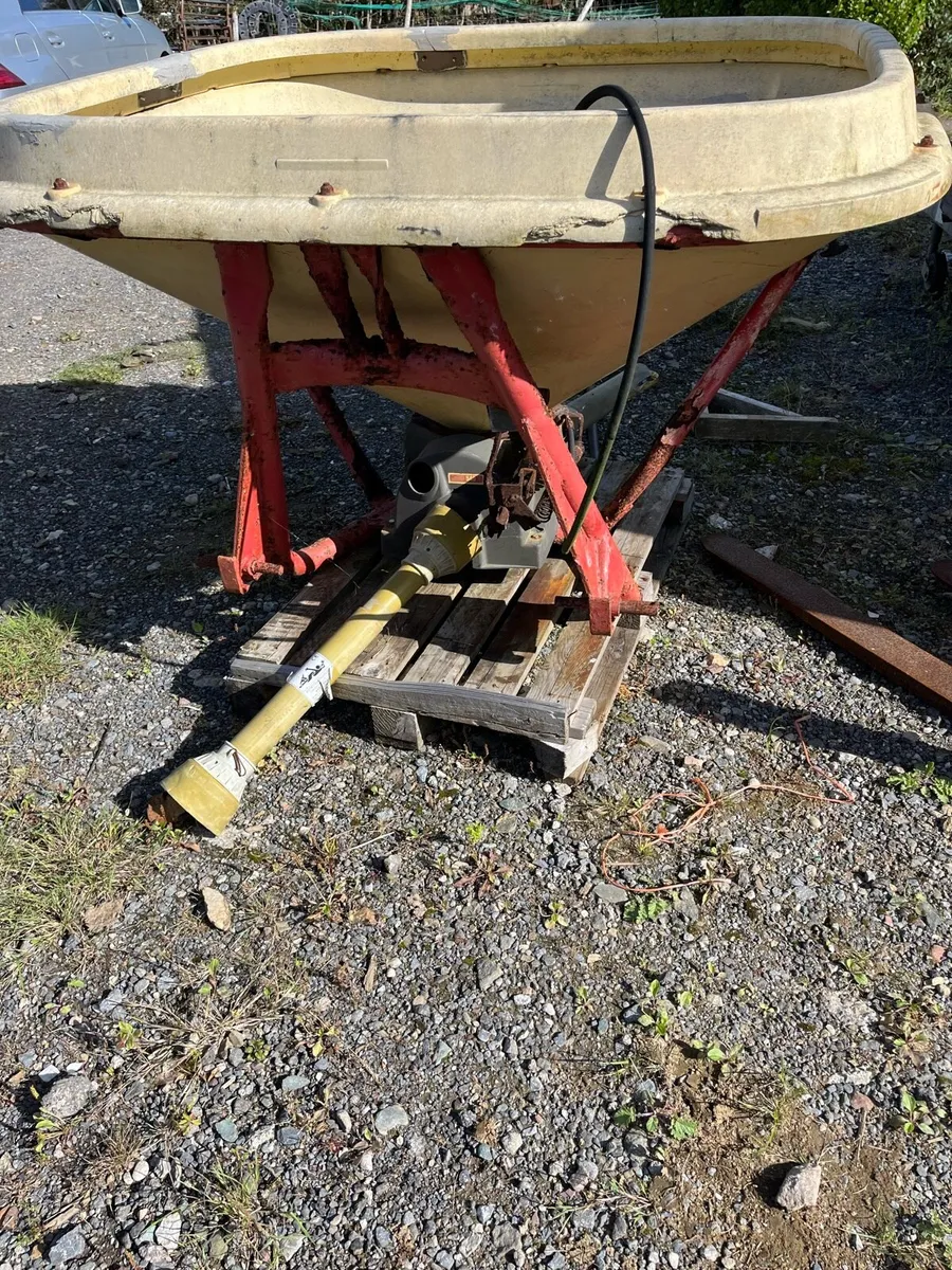 Wag Tail Spreader - Image 3