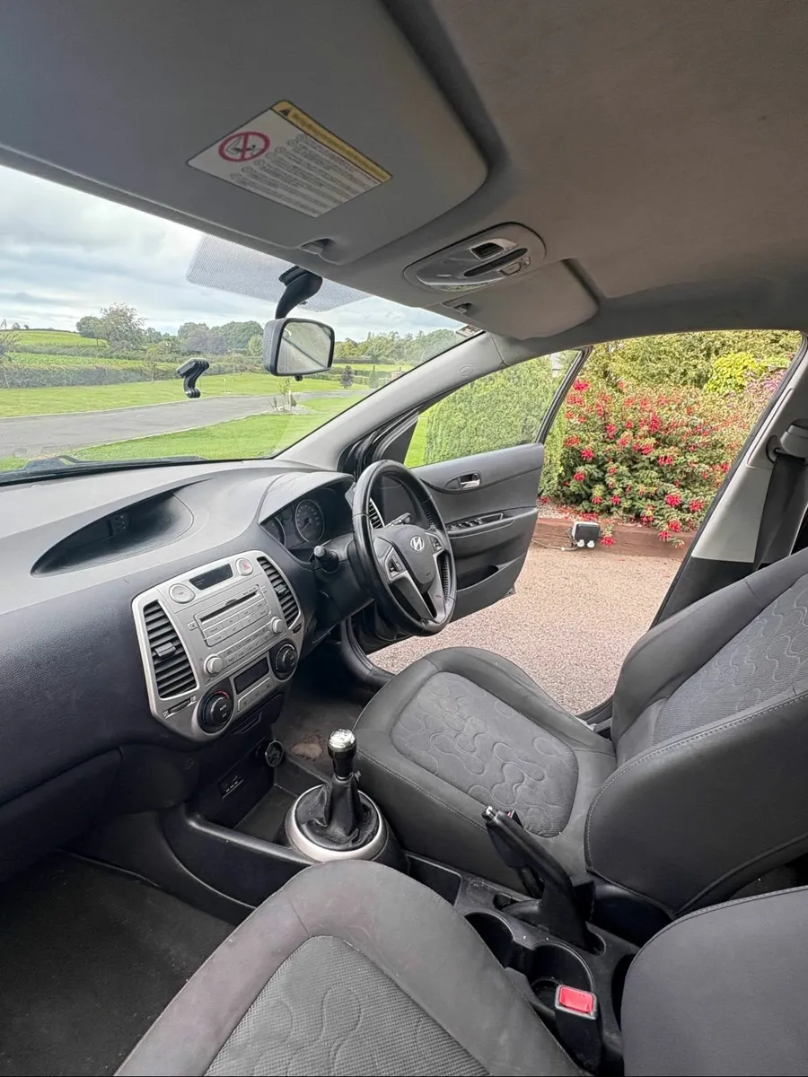 Hyundai i20 2010 - Image 3