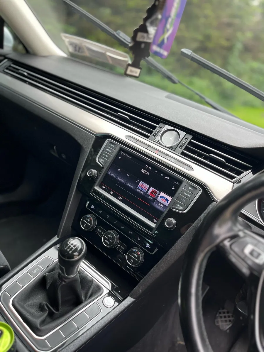 Passat 2.0 diesel buisness highline - Image 4