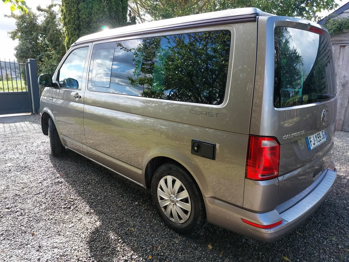 Camper Van - Image 4