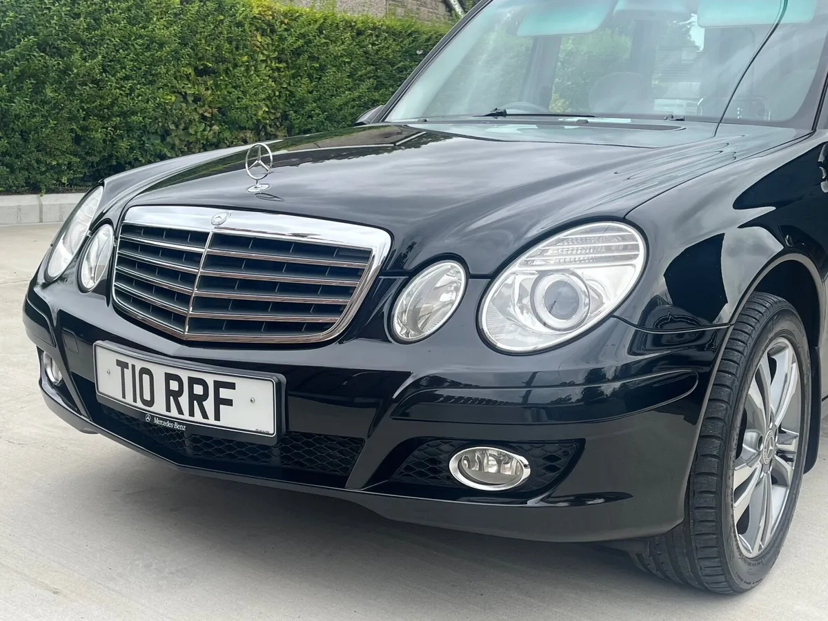 Hearse - Mercedes-Benz E-Class 2007 - Image 2