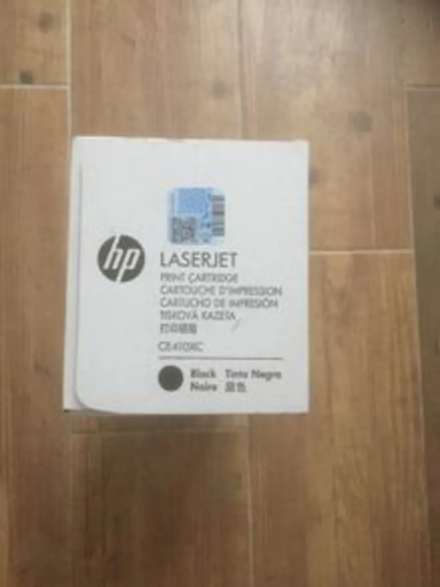 HP 305X Original LaserJet Toner ce410xc Toner